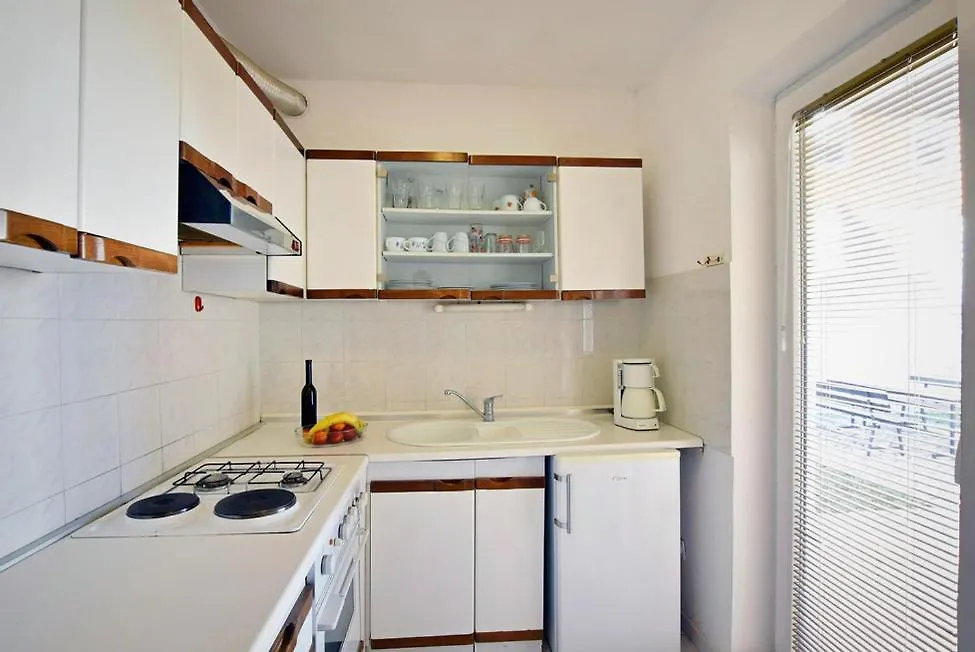 Apartments Vesna 343 Porec Croatia