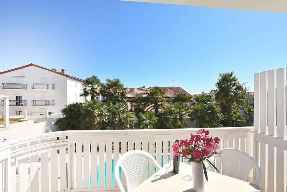Apartments Vesna 343 Porec 0*,  Croatia