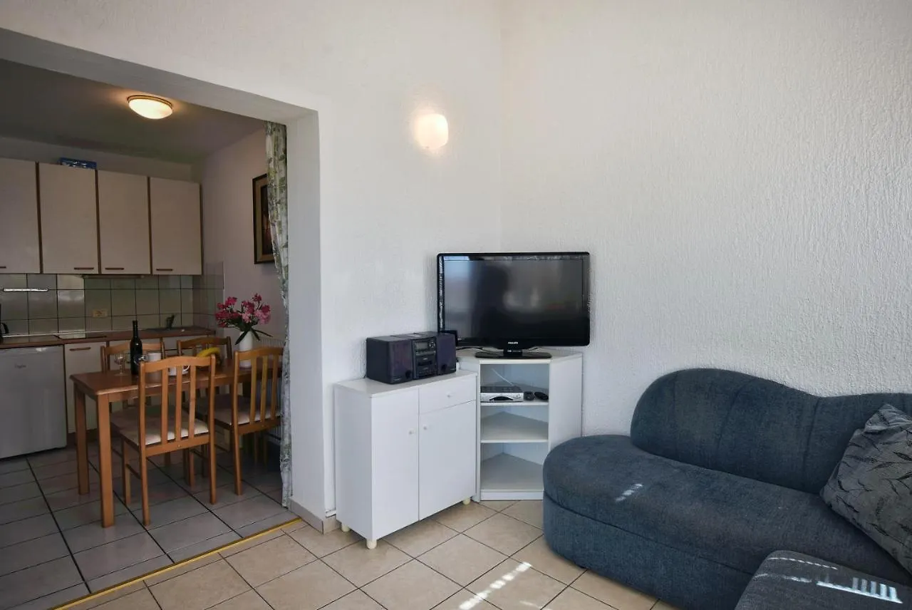 Apartments Vesna 343 Porec Croatia