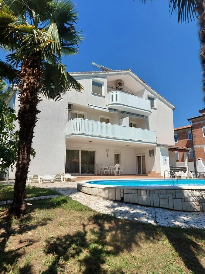 Apartments Vesna 343 Porec