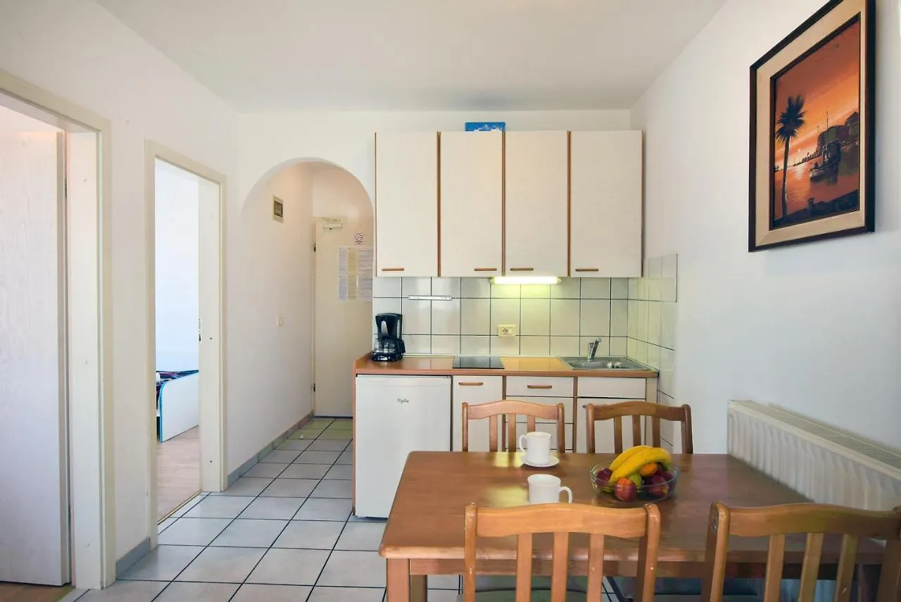 Apartments Vesna 343 Porec