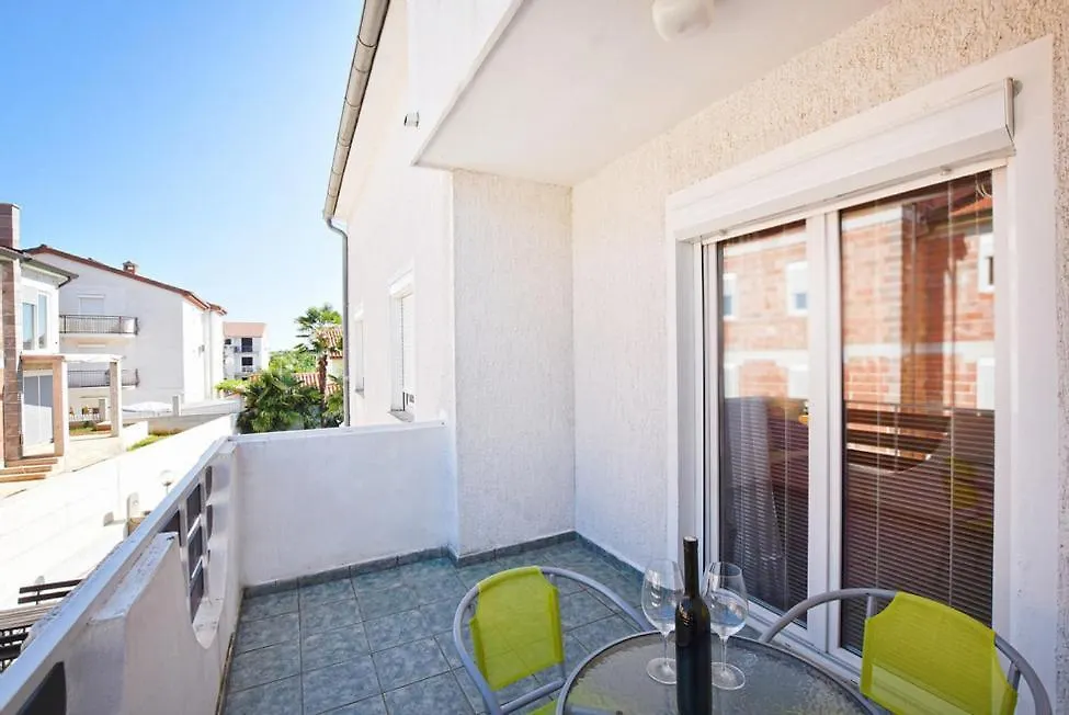 Apartments Vesna 343 Porec